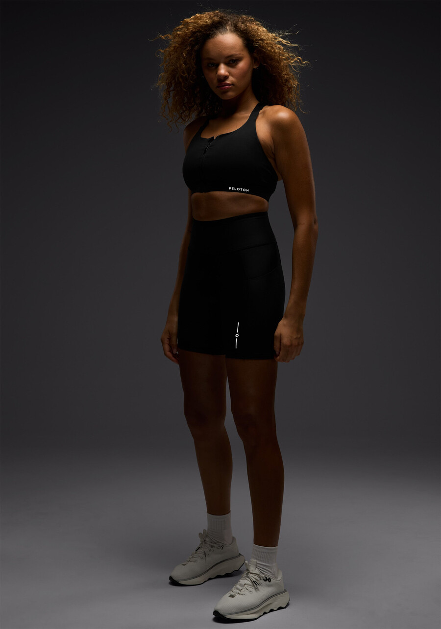 paceform performance pocket run short 7
